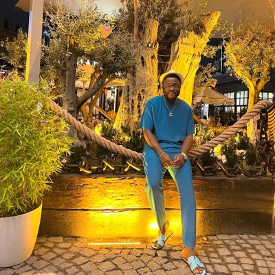 Captstan231's profile picture. Happiness all day.