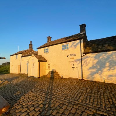 AnIlkleyDiary's profile picture. A regular photo from Ilkley, Yorkshire. All taken on my phone.