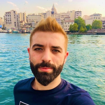 beceriklifurkan's profile picture. Zamanın yeşil gözlü bir genci.