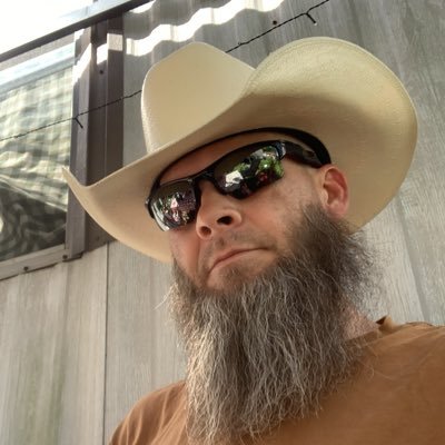 THEOLDGRAYBEARD Profile Picture