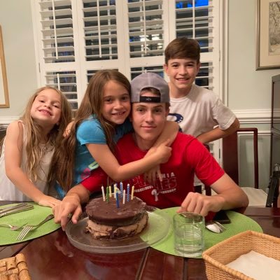 MarkPhils72's profile picture. 