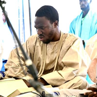MorGueye1994's profile picture. (#pétrole et #gaz & #Agronome ) Mame 💡Fall jërëjëf “Comporte toi avec les gens la manière dont tu veux qu’ils se comportent avec toi@ #jvesn Ucad#