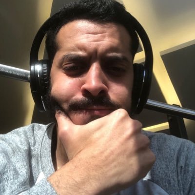 إنَّ اللَّهَ يحبُّ العبدَ المُؤْمِنَ المفتَّنَ التَّوَّابَ