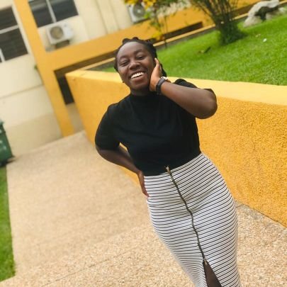 Doctor of Optometry student | loves art and travelling ❤
