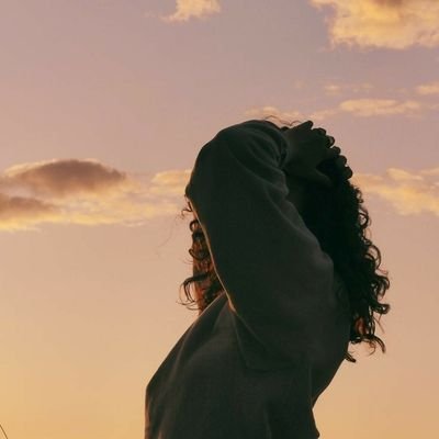 raestudies's profile picture. leio, estudo, surto e jogo | fisio, neurociência