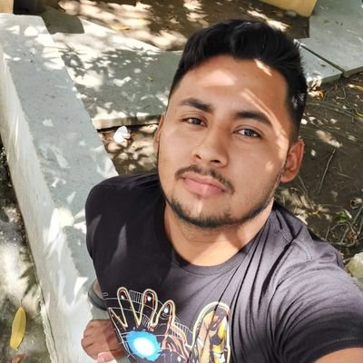 Email: gamaysllas@gmail.com
Instagram: @ysllas_gama
Amar é aceitar que o outro é livre e que se pode partir à qualquer momento.