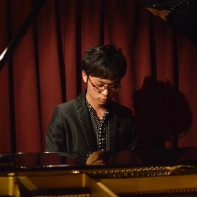 沖縄でピアノ弾いてます🎹 普段はジャズを演奏することが多いです。@remisoodorio ←オリジナル曲を中心に演奏するバンドです。2023/4/2からドラクエウォーク始めました🚶 ティアキンおもれぇ