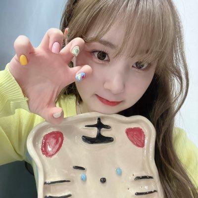 pake dua hp 1 acc ya jadi kalo hp satu low lanjut hunter pake hp satunya