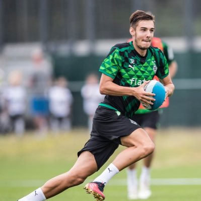 Obayomiobafemi2's profile picture. 