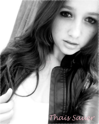 Ariana, 16 Anos, São Paulinha, mtto ciumenta,ignorante porém sencivel, amo musica ♪'  &&' sempre posso naquele me fortalece +.+