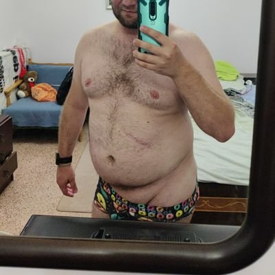 LeonBkennedy's profile picture. A nerdy geeky playful blond bear 🐻