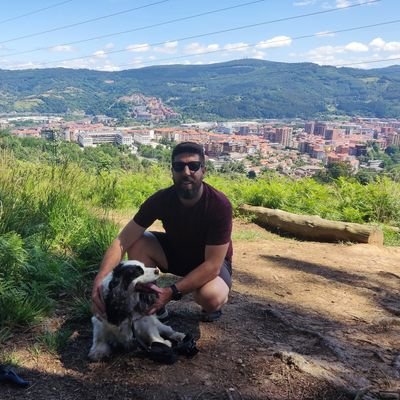 Aita de Izaro y Laida, globero y Athletizale.