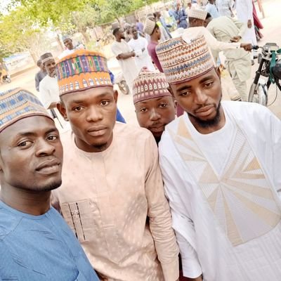 aminusa31942271's profile picture. 