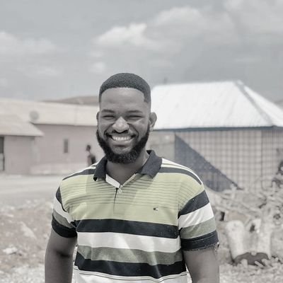 | Politician ✍️| Preacher 📚| CEO of Thy Grace Kente and adinkra cloth | Writer🧠 | Jovial 😂 | Coach⚽| SOCIOSO Special Prosecutor 😇|