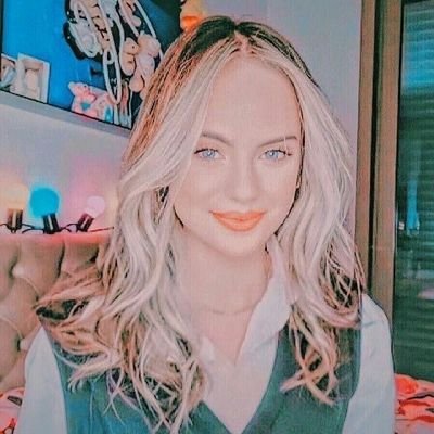 zeynepdemircs's profile picture. SİZLERİ SEVİYORUM 
CS GRUBU VAR KATILMAK İSTEYEN SÖYLEYEBİLİR 
CEMOŞUMA AŞIĞIM😍
CEMOLİ FARKET😙