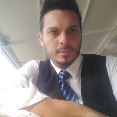 BrunomodicaL's profile picture. A veces hablo de Marketing, otras de negocios, pero a veces escribo sobre cosas que si importan.