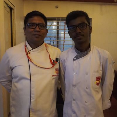 Nithesh35419170's profile picture. Cooking 👨‍🍳🔪& food and beverage service lover 🍽🥂

The happiness in cooking is an art
Good food is best gift thy v cn offr🌟😘😘