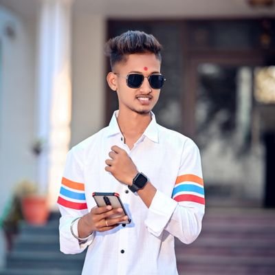 YogeshPagale's profile picture. जगतोय तोच क्षण शेवटचा हेच समजून आयुष्य जगाव🤗  life is unpredictable,unfair and cruel too, that is true fact..  #मृत्यू_जीवन #नात_अंत  #लिखाण ✍ #नव_मी #वाचन