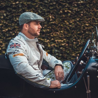 Head of Product Communications for Bentley Motors and custodian of the Bentley Heritage Collection. Husband, father, petrolhead, nerd and pretend photographer.