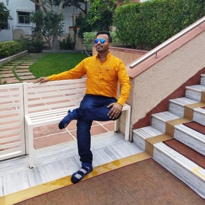 समाजाचा एक घटक म्हणुन समाजासी आपुलकीची जाण असणारा जनसामान्य मी....!!