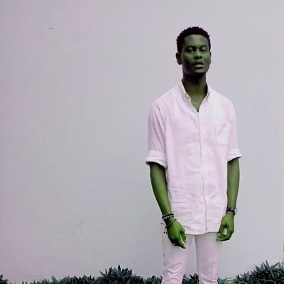 darlington2099's profile picture. Mercy Masterpiece. Ever evolving. A graphic artist/creator/writer🥸📓✏️💯, a model with @enrolemodels, a vocalist/guitarist🎸🤔