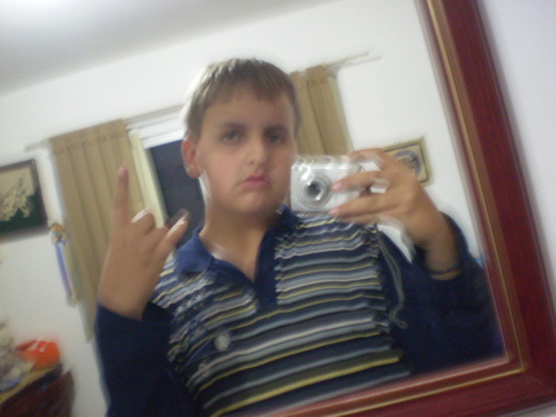olá, sou o Daniel aquele q me conhece sabe, e aqueles q ñ sabe nada q só pretende me seguir bom só lamento por ñ me conhecer
vlw