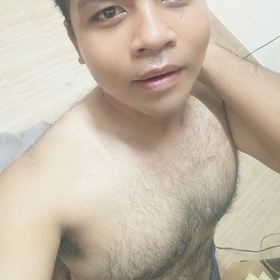 veerapohg's profile picture. 