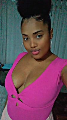 laizacatalleya's profile picture. Twitter novo🙂 segue ai😉