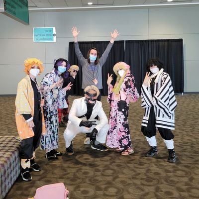 b_ang03's profile picture. Self-taught artist