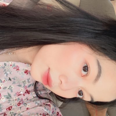 hartahtarana's profile picture. jgn lupa sambat bestie