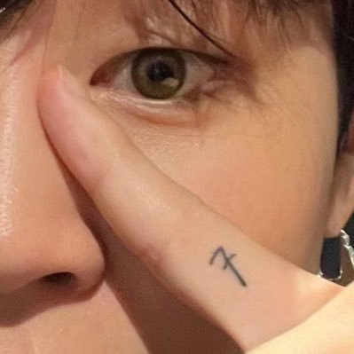 ALLaboutHnL's profile picture. 💜💜💜