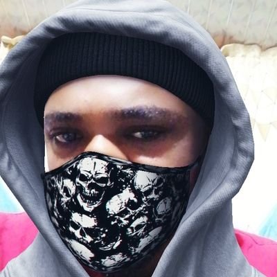 OrlandoPeters20's profile picture. Am just me..cool and calm