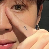 _Malayan Banyan__ (@happiness_jm_jk) 's Twitter Profile