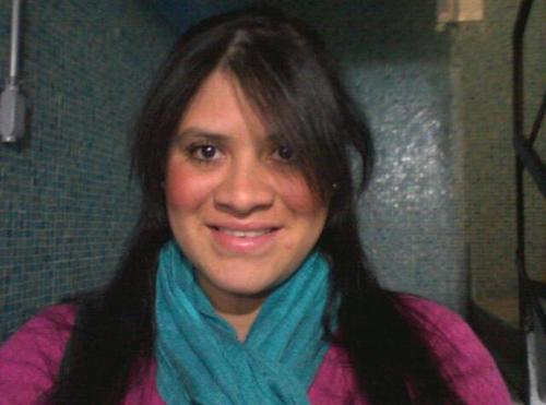 ♥  amo el trabajo , amo soñar con alguien a mi lado ¡¡ :)