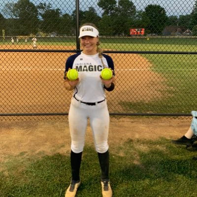 AnnmarieMeek05's profile picture. Millikin University• Catcher • Roncalli High School ‘23 •