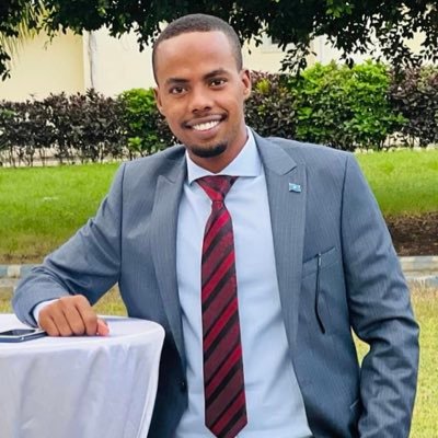 Degree PA| Candidate master DS @Daffodilvarsity| Former member of FEIT of Somalia for 2020-2022| Former Senior Immigration officer•| RTs≠ Endorsement.