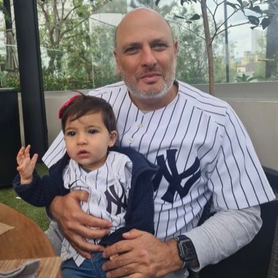 Marcos_Sb73's profile picture. Just another Yankees fan #RepBX #MattinglyHOF #Yankees #LosDelBronx #YankeesBéisbol