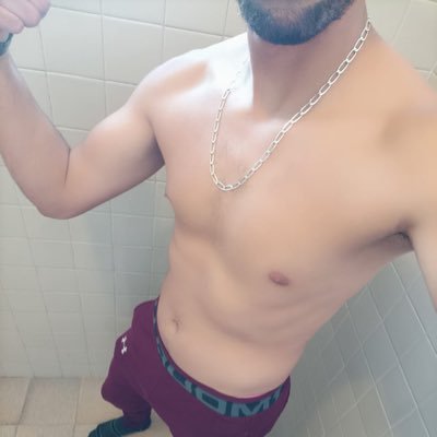 lito_gallegos's profile picture. L.E.F. 💪🏽 Mexicano 🇲🇽#Masajista / 6143740327 Coach Fitness 📸 https://t.co/aAoXjW0s0Y 🎵 @lito_ballesterosfit