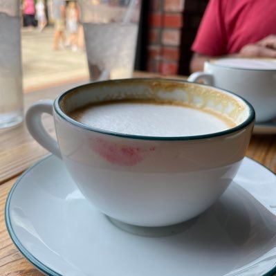 amymartinez123's profile picture. 