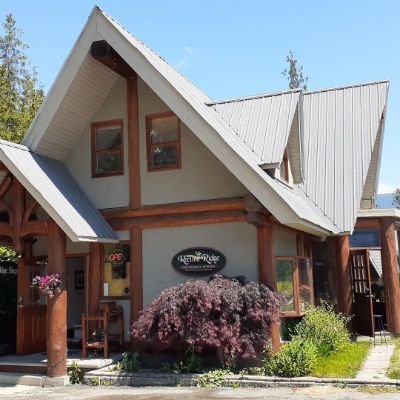 Vineyard and Winery in Tappen B.C.
We are located at 2640 Skimikin Road