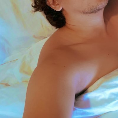 Versa/33/Nurse by Profession/Taurus/Solowesta. 🏝✈🚘⛵🚄 Anything under the Sun. ☀️ Make me Moan. Make me Scream. Me on the DP.