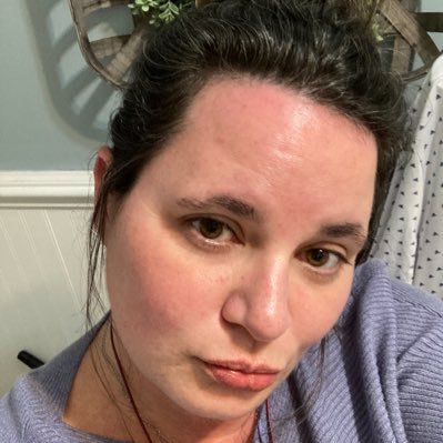 Mandi_M_Carr's profile picture. 