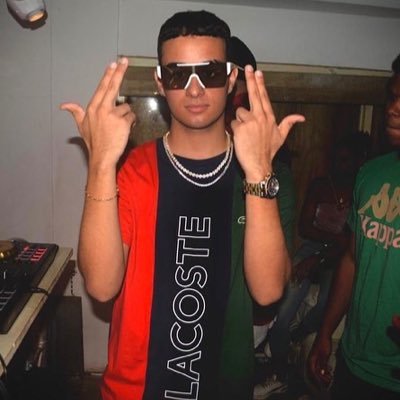 Instagram: Dirtzz_ |Puerto Rico| DJ/Producer| #RIPAti17| ¡Escucha mi último sencillo “Shift” disponible en todas las plataformas digitales!