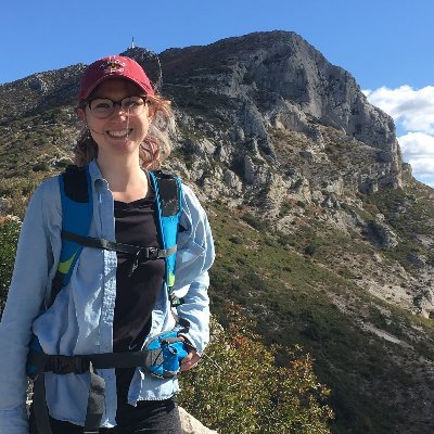 Graduate Student  @microbiome_lab at @UHCOT
~ Passionate about plant-microbiome interaction, climate change, & ecology ~ she/her