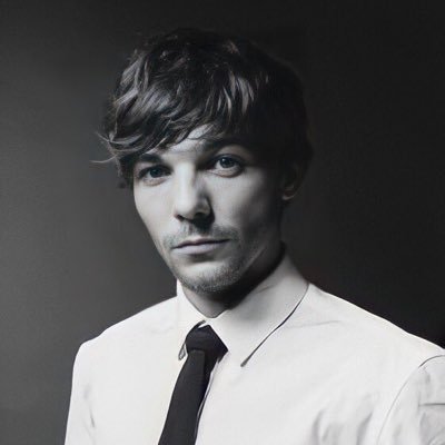 ˚ ༘♡ ⋆。˚ viendo young royals s2 con louis // s!her