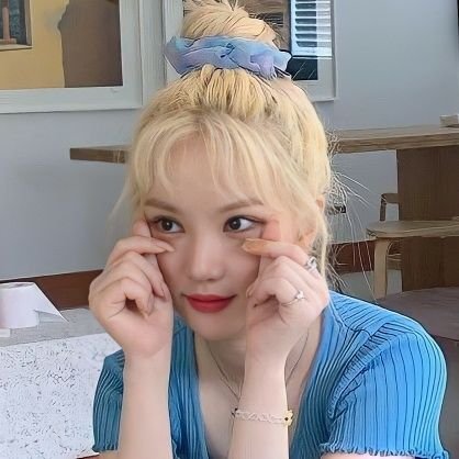 vellxynn's profile picture. saintek²³