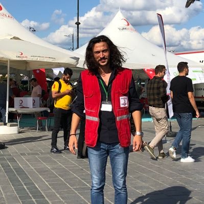 KureKudret's profile picture. 💚