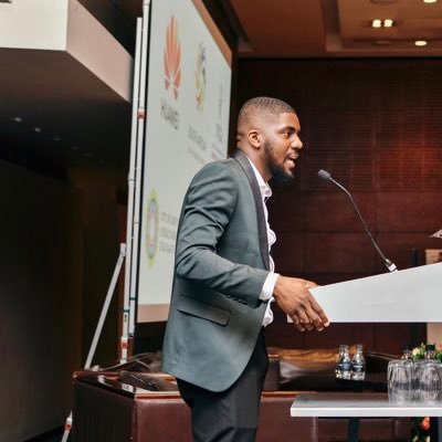 ⚫️TRAVEL✈️ ⚫️FOOD 👨🏿🍳⚫️REVOLUTION ❤️. This is a parody account, my real account is with FNB. Founding President @saYouthEconomic