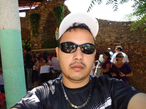 vladisonceara's profile picture. PRA CIMA DELES VOZÃOOO!