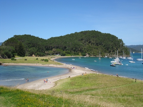 Visitor Information, history, events, local news, attractions and accommodation throughout New Zealand's famous #BayofIslands